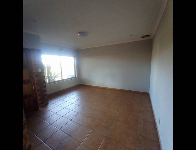 3 BEDROOM HOUSE FOR SALE IN BIRDSWOOD